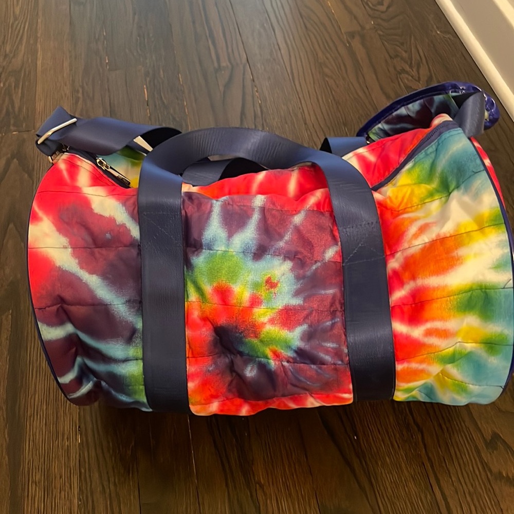Top trenz girls tie dye duffle